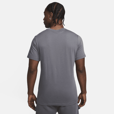 Nike Sportswear Men's Graphic T-Shirt. Nike IE