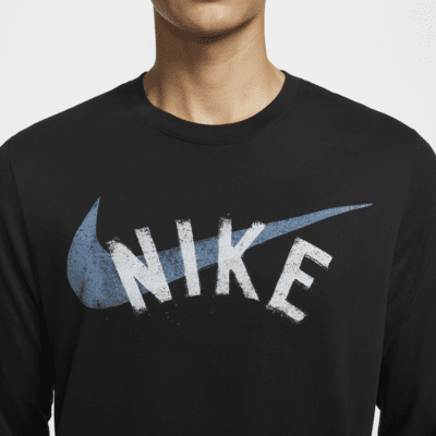 Nike Men's Dri-FIT Long-Sleeve Fitness T-Shirt