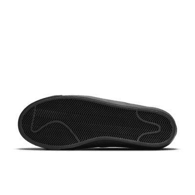 Nike SB Zoom Blazer Low Pro GT Skate Shoes. Nike SG