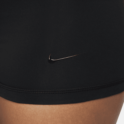 Damskie spodenki ze średnim stanem Nike Pro 8 cm