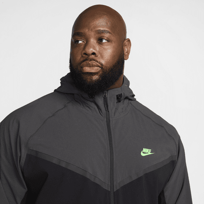 Giacca in tessuto Nike Tech – Uomo