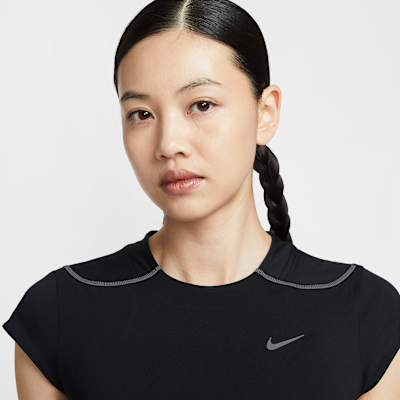 Nike Swift Women's Dri-FIT ADV Running Top with Reflective Design Accents