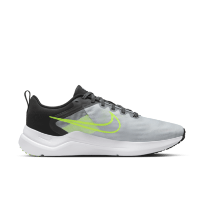 Tenis de correr en pavimento para hombre Nike Downshifter 12