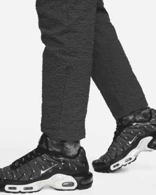 Drastisch Vermoorden lancering Nike Sportswear Tech Essentials Men's Woven Joggers. Nike.com