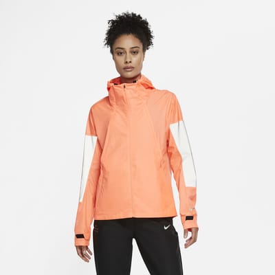 black nike running jacket