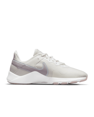 nike essential shoes