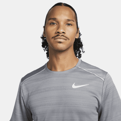 Prenda superior de running de manga corta para hombre Nike Dri-FIT Miler