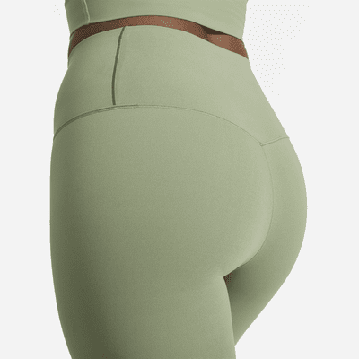 Shorts de ciclista de cintura alta de 20 cm con soporte suave para mujer Nike Zenvy