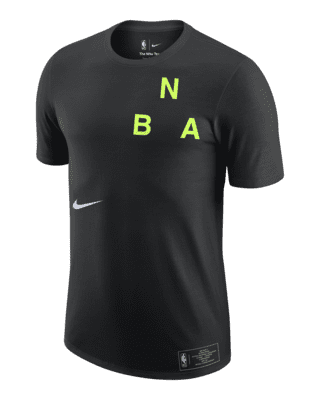 Team 31 Essential Men's Nike NBA T-Shirt. Nike.com