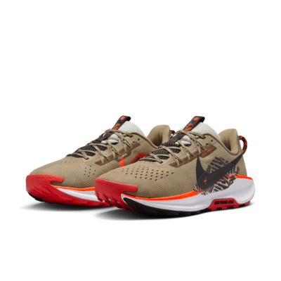 Nike Pegasus Trail 5 Arazi Tipi Erkek Koşu Ayakkabısı