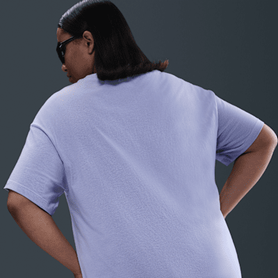 Nike Sportswear Essential Women's T-Shirt (Plus Size)