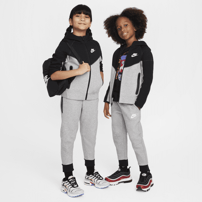 Nike Sportswear Tech Fleece hosszú cipzáras szett