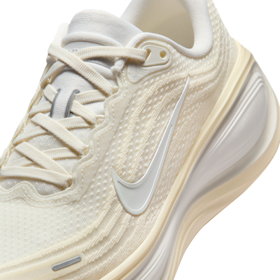 Nike Vomero Plus hardloopschoenen voor dames (straat)