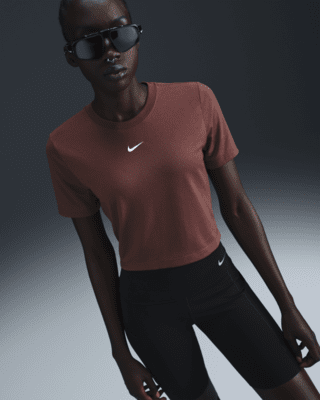 Женская футболка Nike Sportswear Essential Slim Cropped