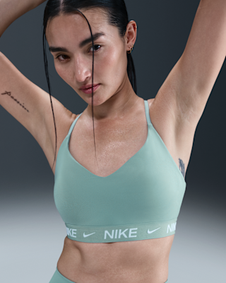 Женские  Nike Indy Light Support Padded Adjustable Sports Bra
