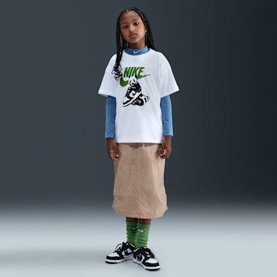 Playera para niños talla grande Nike Sportswear
