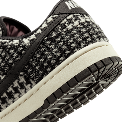 รองเท้าผู้หญิง Nike Dunk Low