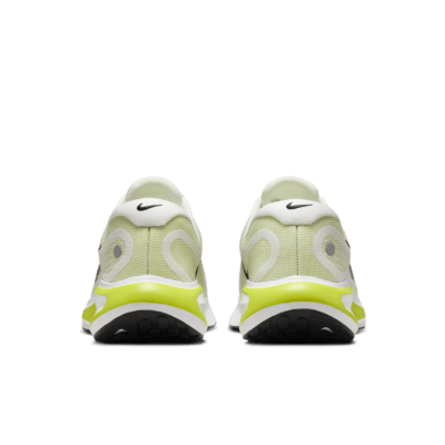 Nike Journey Run Straßenlaufschuh für Damen