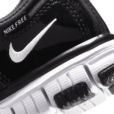 Nike Dynamo Free Little Kids' Easy On/Off Shoes