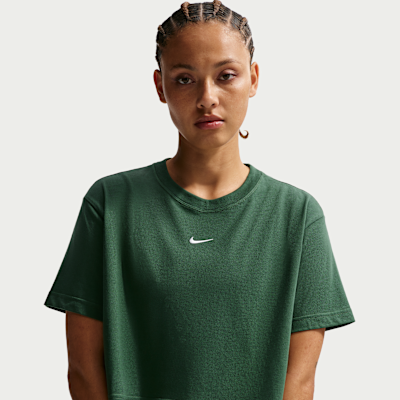 Nike Sportswear Women's Loose Short-Sleeve Cropped T-Shirt