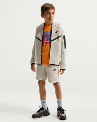 Детские шорты Nike Sportswear Tech Fleece Big Kids' (Boys') Shorts