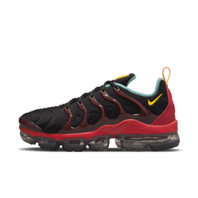 vapormax plus black green red