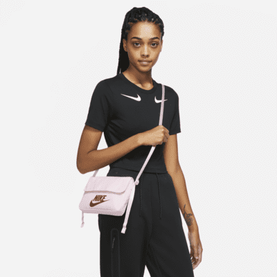 Nike Sportswear Women's Futura 365 Crossbody Bag (3L). Nike.com
