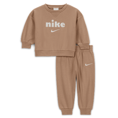 Nike Cozy Comfort