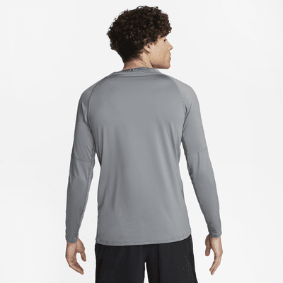 Nike Pro Men's Dri-FIT Slim Long-Sleeve Fitness Top