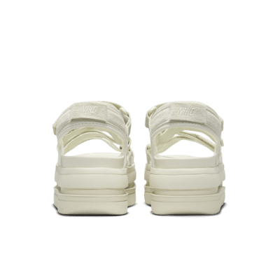 Nike Icon Classic SE Women's Sandals