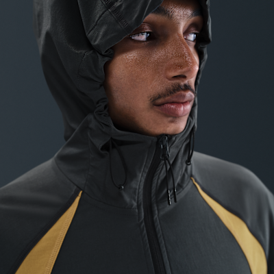 Nike Tech Men's Dri-FIT Woven Color-Block Windrunner Oversized Jacket