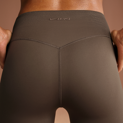 NikeSKIMS Matte Women's High-Waisted Slim Flared Leggings