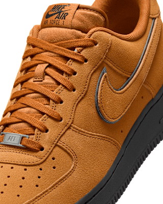 Nike Air Force 1 '07 LV8