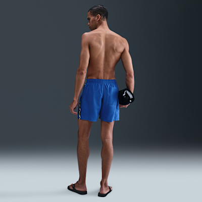 Shorts de playa o alberca de 13 cm para hombre Nike Swim Logo Tape Lap