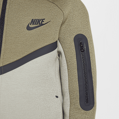 Nike Sportswear Tech Fleece Older Kids' Full-Zip Hoodie