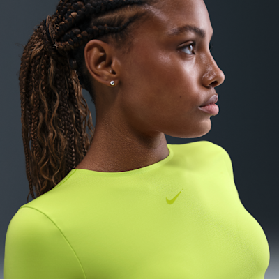 Top a manica corta Nike Form – Donna