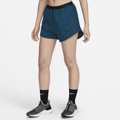 women nike shorts set