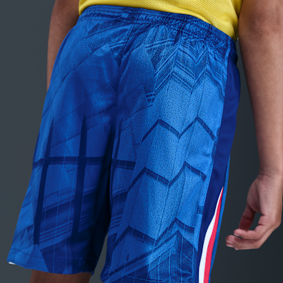 Chelsea F.C. 2025/26 Stadium Home Older Kids' Nike Dri-FIT Football Replica Shorts