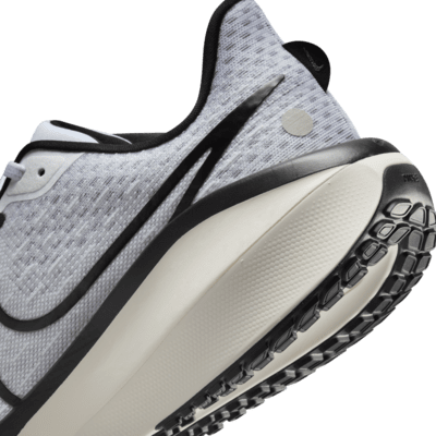 Tenis de correr en pavimento para hombre Nike Vomero 17