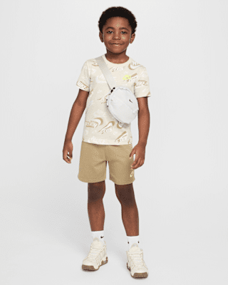 Детские шорты Nike Sportswear Little Kids' On the Move Printed Tee and French Terry Shorts Set