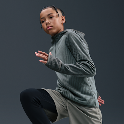 Playera con cierre de 1/4 Therma-FIT para niños Nike