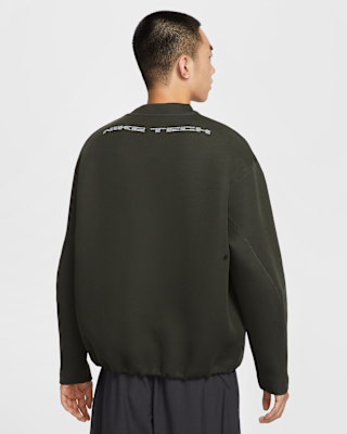 Nike Tech