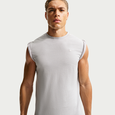 Nike Primary Men's Dri-FIT Short-Sleeve Versatile Top