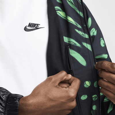 Nigèria Courtside Jaqueta de futbol lleugera i estampada Nike - Home