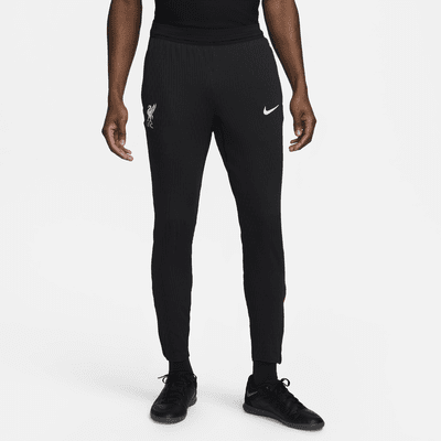 Pantaloni da calcio in maglia Nike Dri-FIT ADV Liverpool FC Strike Elite – Uomo