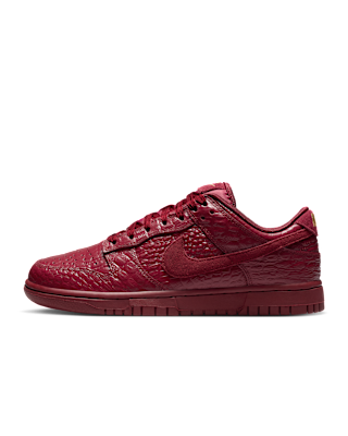 Женские кроссовки Nike Dunk Low