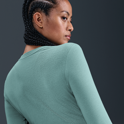 Nike Sportswear Chill Knit Women's Slim Long-Sleeve Cropped Top