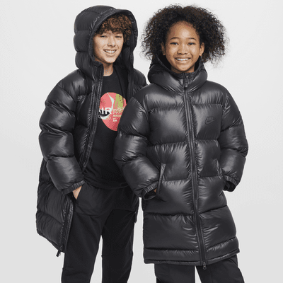 Nike Sportswear Heavyweight Synthetic Fill EasyOn Therma-FIT Repel ruimvallende parka met capuchon voor kids