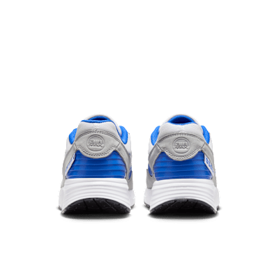Nike College Air Max Verse (Duke) Men's Shoes
