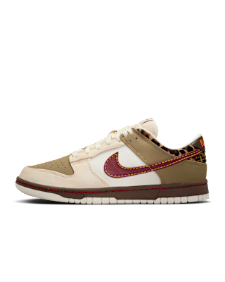 Женские кроссовки Nike Dunk Low